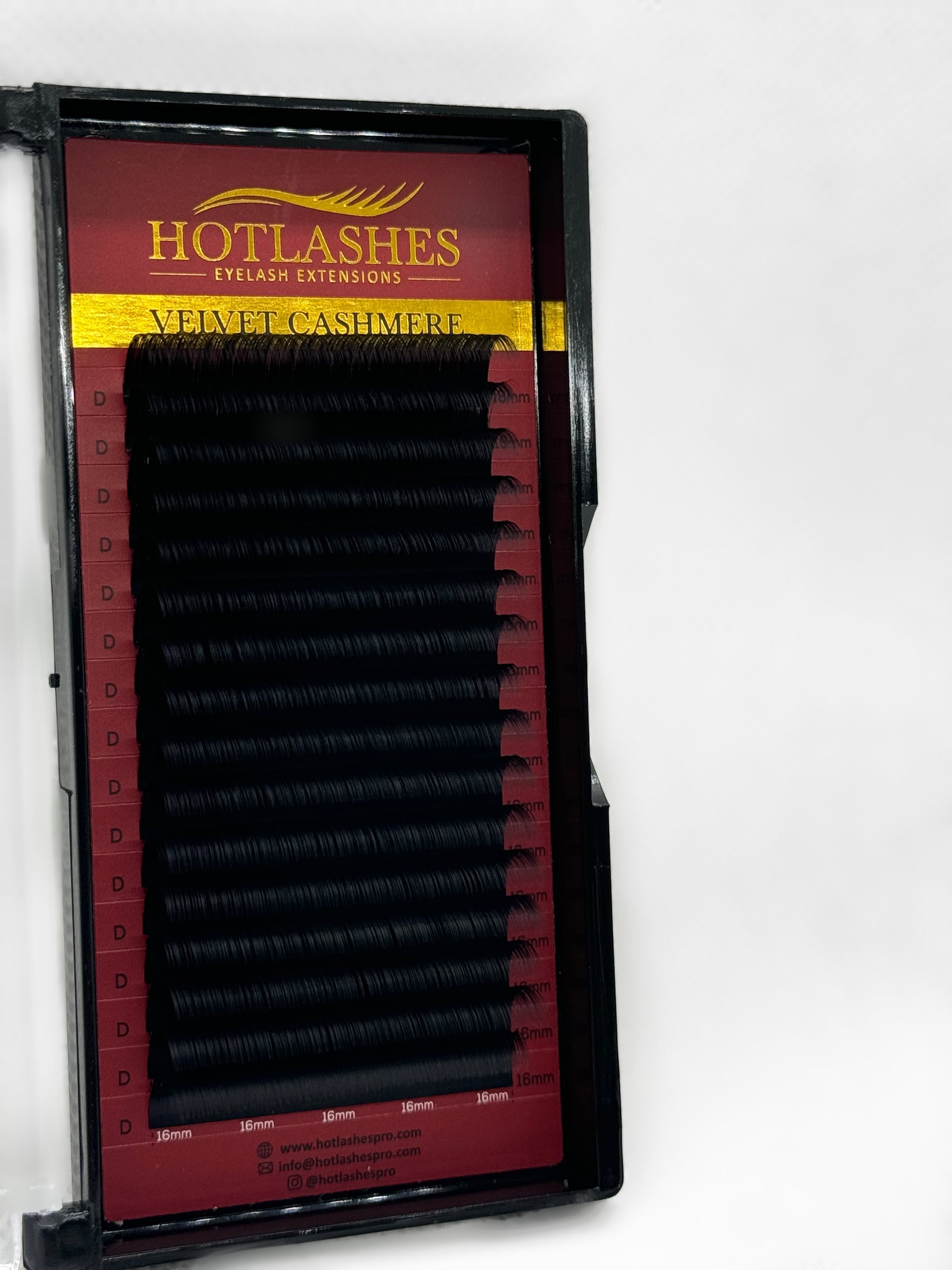 Eyelash Extensions: 0.02 Premium Velvet Cashmere Red Line