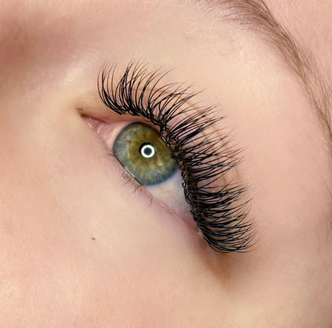 0.20 Classic Lashes